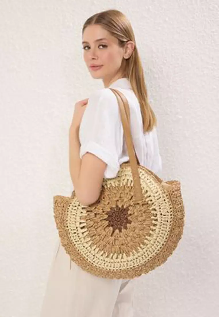 Camel Color Block Hand Knitted Straw Women Round Shoulder Bag Takss25Oc00054