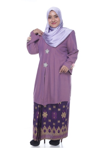 Buy Nayli Plus Size Purple Kebaya Labuh from Nayli in Purple at Zalora