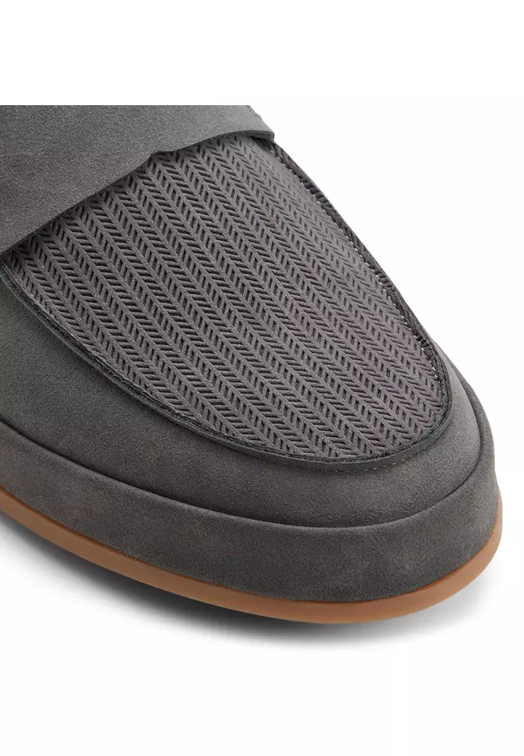 Arroyo Loafers