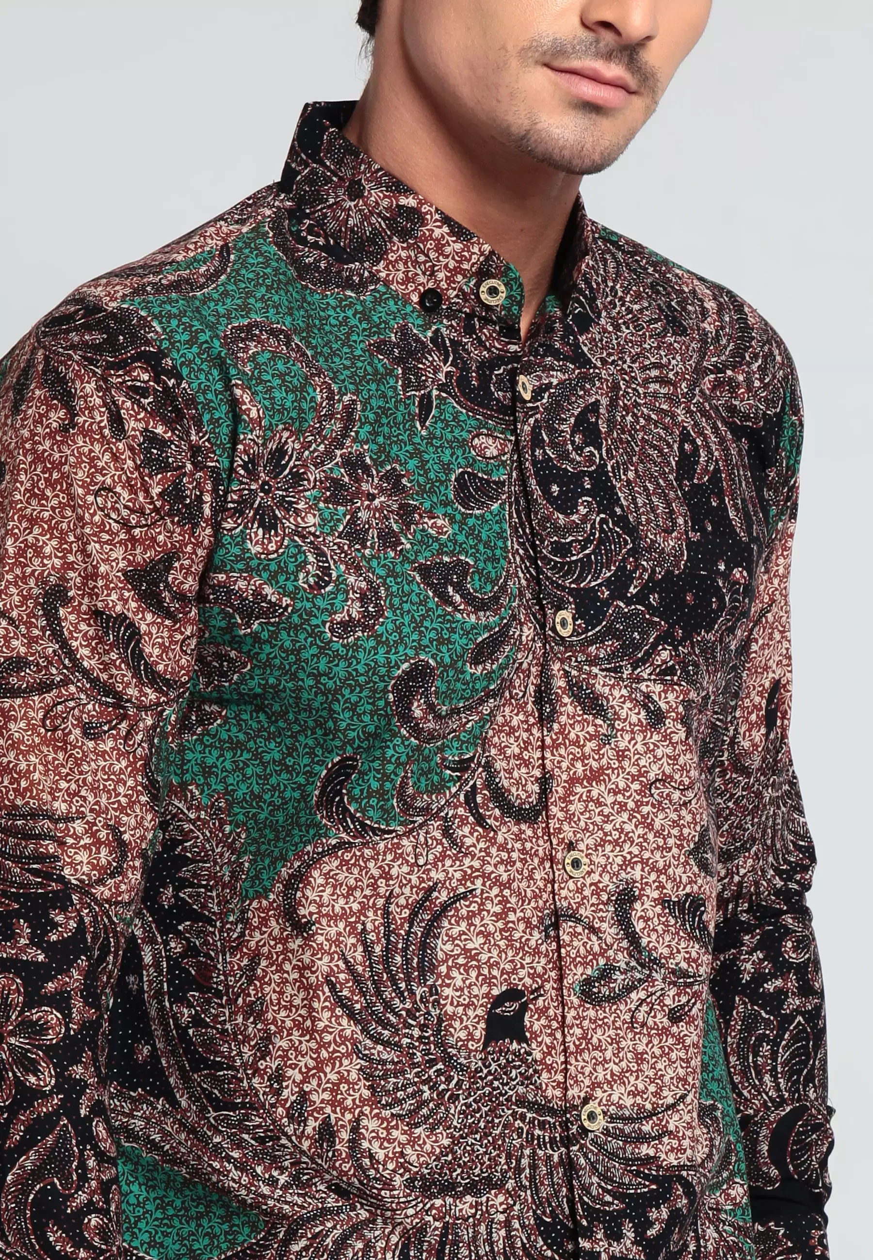 Kemeja cucak rawa tanahan slimfit