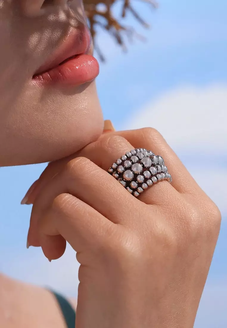 Seasonal Gift Set Value Deal - La Niçoise Ultra Light Ladies Metal Alloy Quartz Watch, Black Dial, Alloy Bracelet + Stainless Steel Trending Bubble Ring