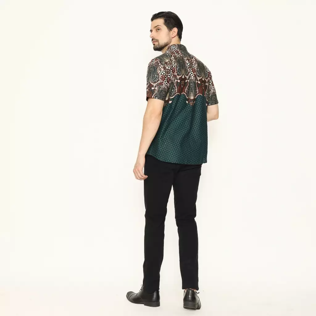 AMK Kemeja Batik Pria Lengan Pendek SHB Hara S/S Green