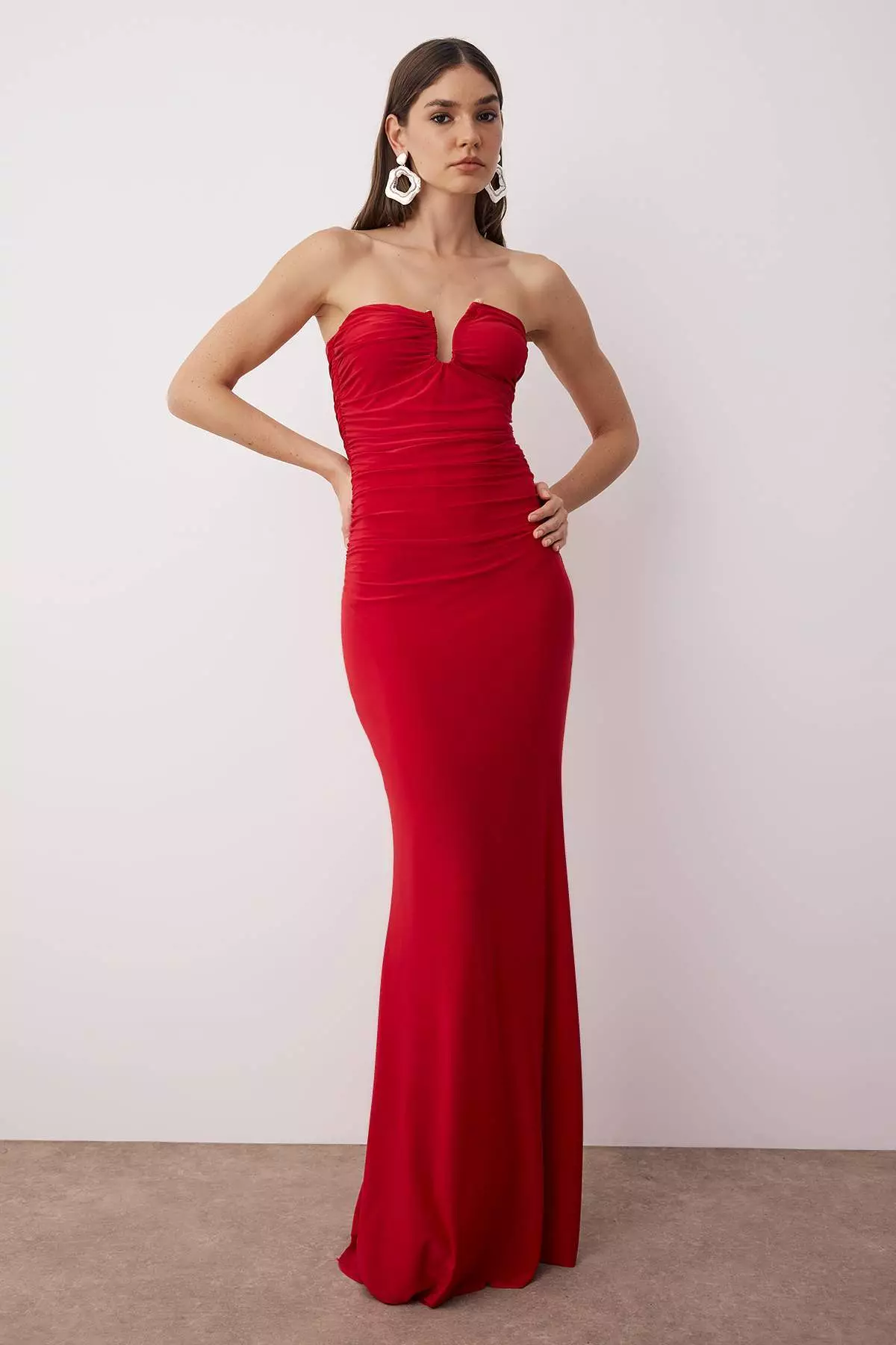 Red Fitted Strapless Maxi Elegant Evening Prom Dress