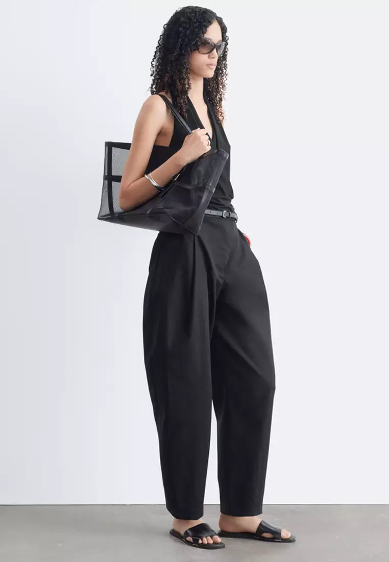 Barrel-Leg Trousers