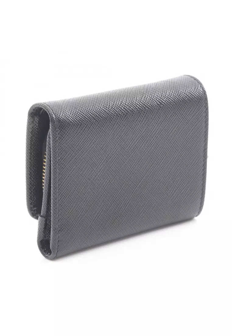 Buy Prada Pre-Loved Prada Saffiano Triangle trifold wallet  display picture 1