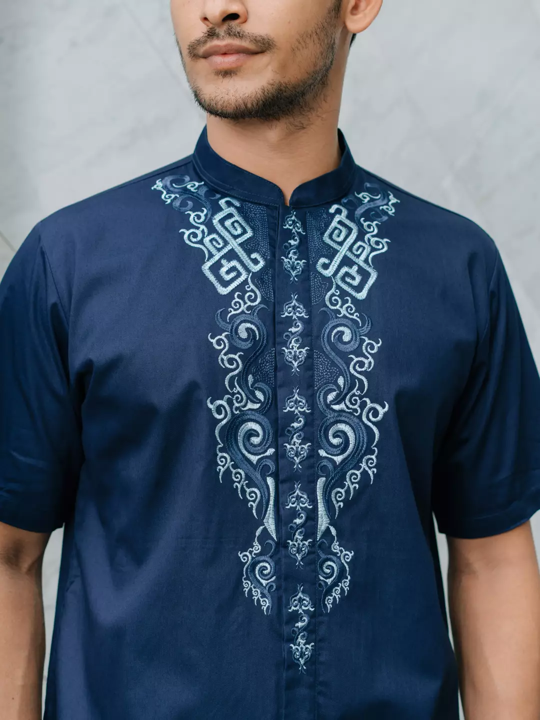 Adyatma Baju Koko Bordir Pria COTTON COMBED TWILL Navy Blue Regular Fit Baju Muslim Pria Lengan Pendek