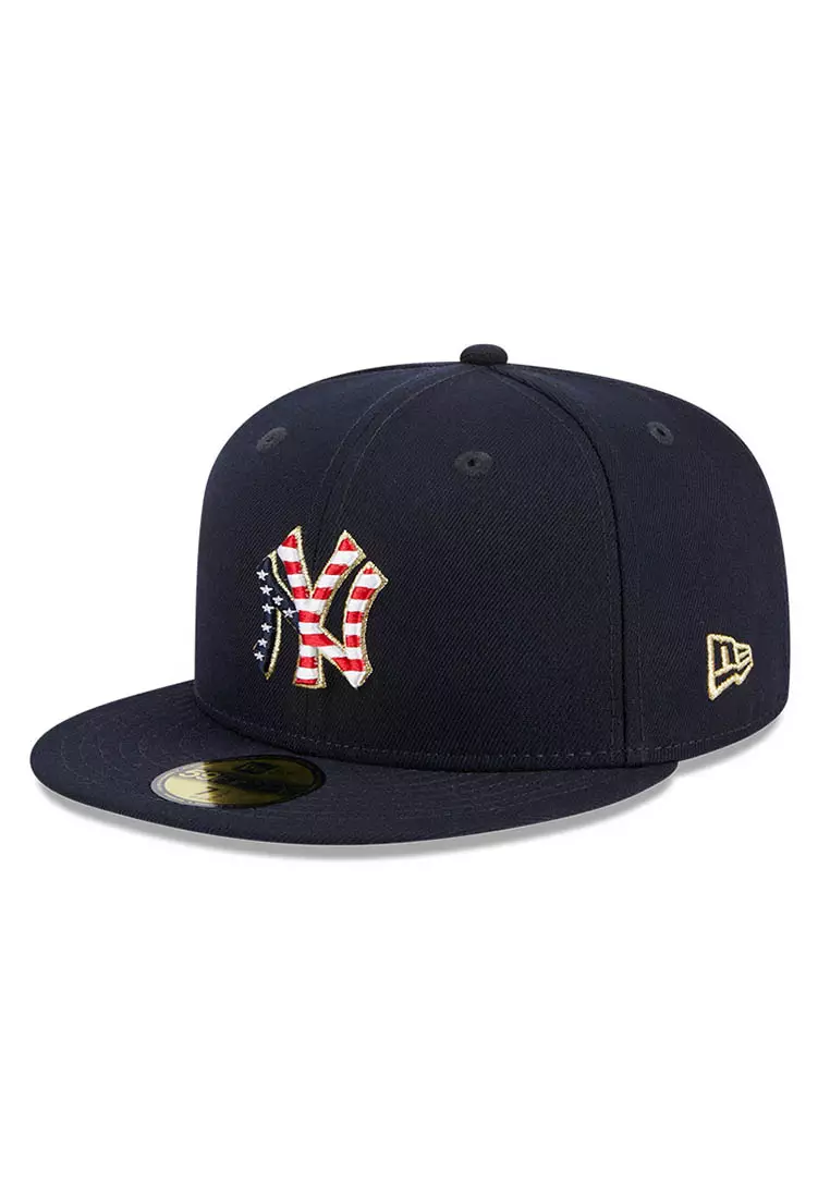 Men's New Era Washington Nationals 2023 4th of July Collection 39THIRTY  Scarlet Flex Fit Cap