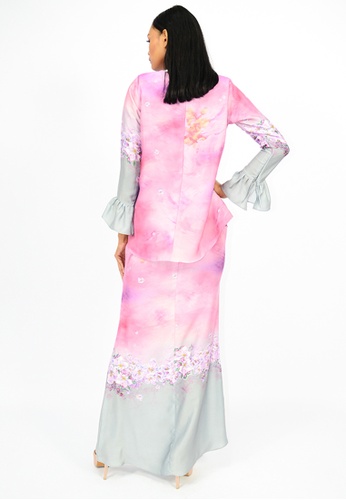 Buy Kurung Shada from Watie Collections in Pink only 175