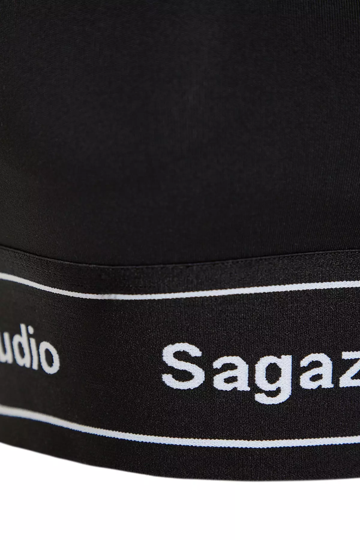 X Sagaza Studio Push-up Sports Bra