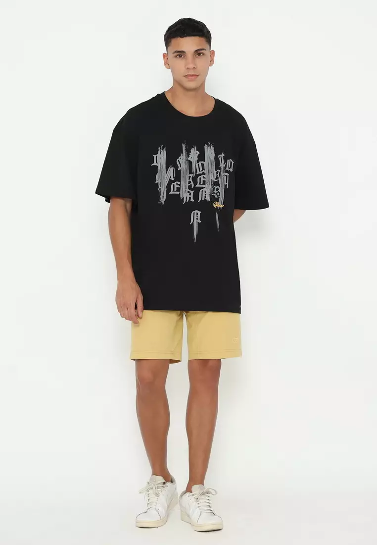 POLICE Celana Pendek Cargo Parasut Kantong Zipper Regular Fit Pria