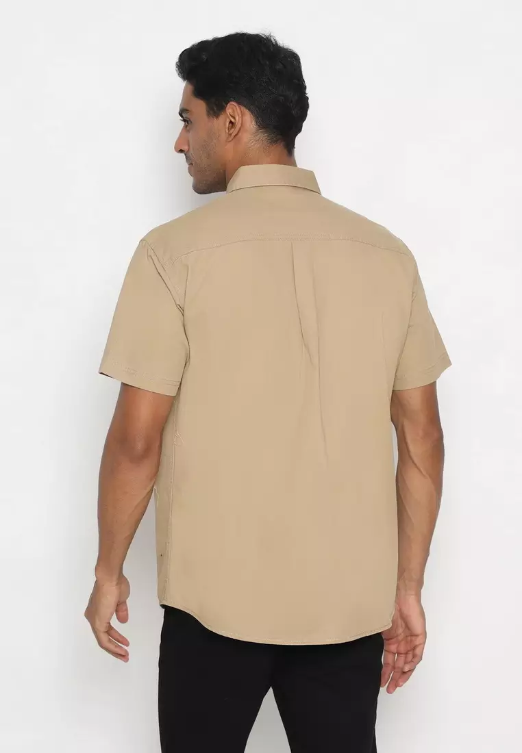 POLICE Kemeja Polos Cotton Khaky Regular Fit Pria