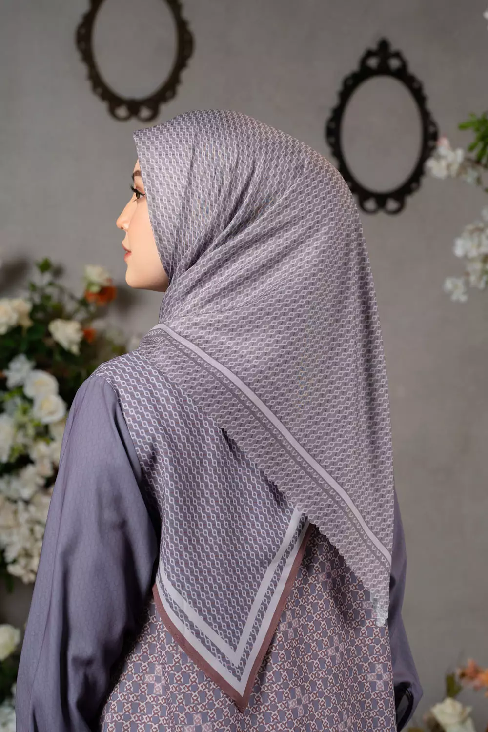 Klamby - Romely Scarf Saliwah Kelabu