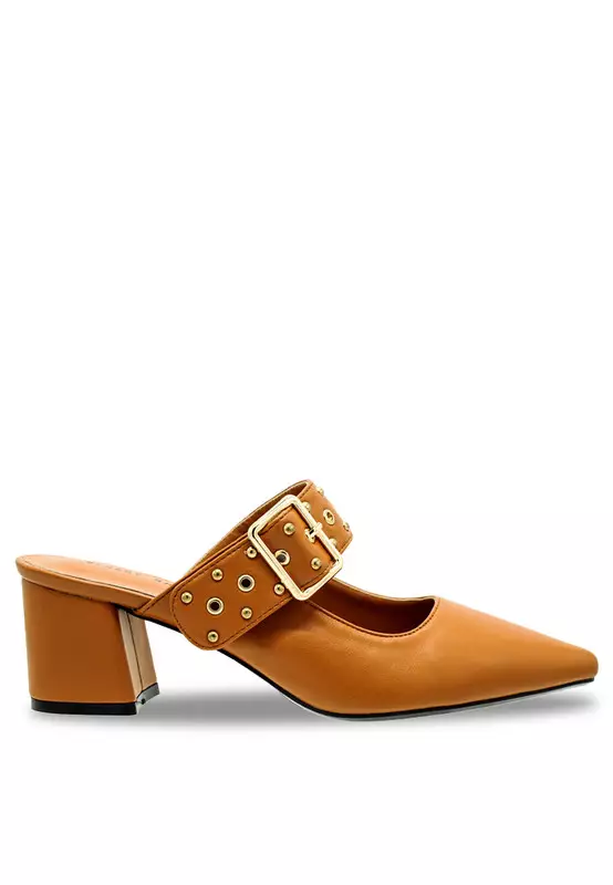 Discount on Speedy Rhino  shoes - SKU: Casual Pointed Heels