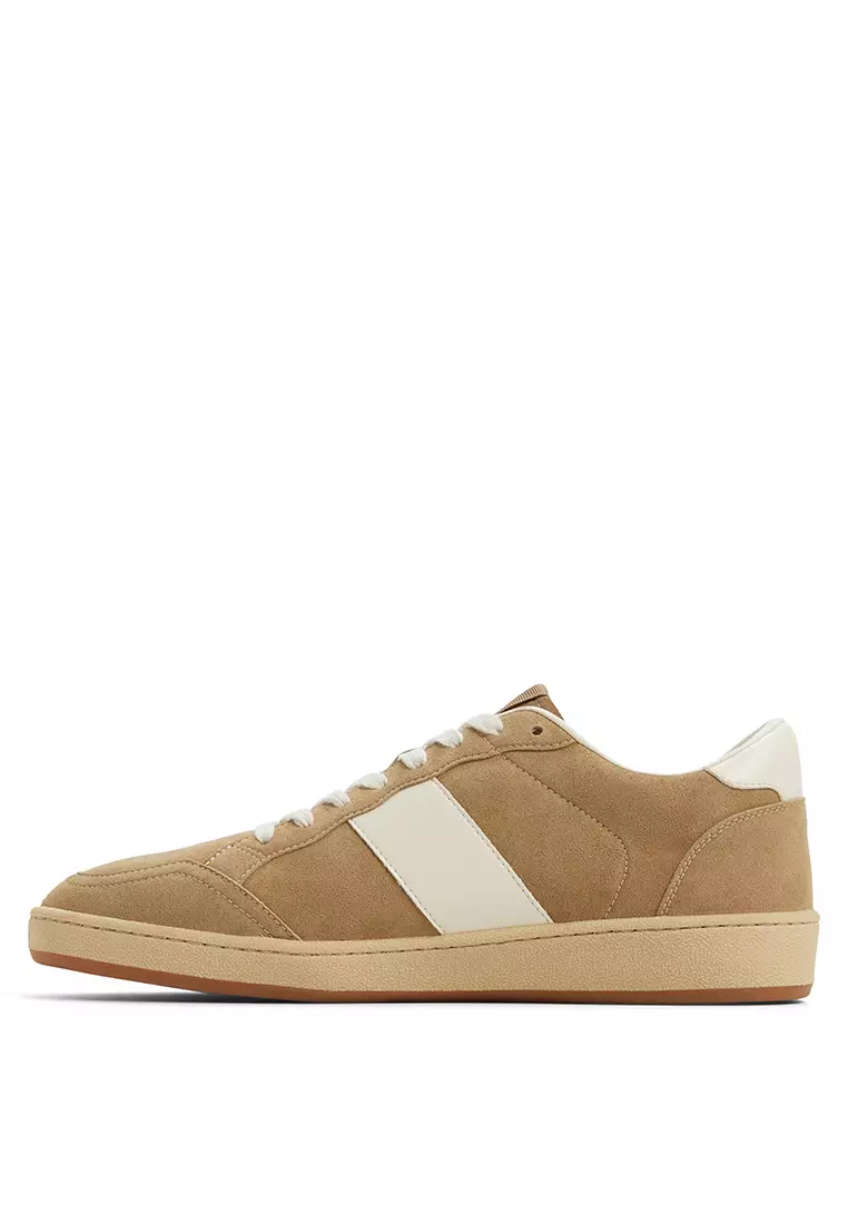 Roscoe Sneakers