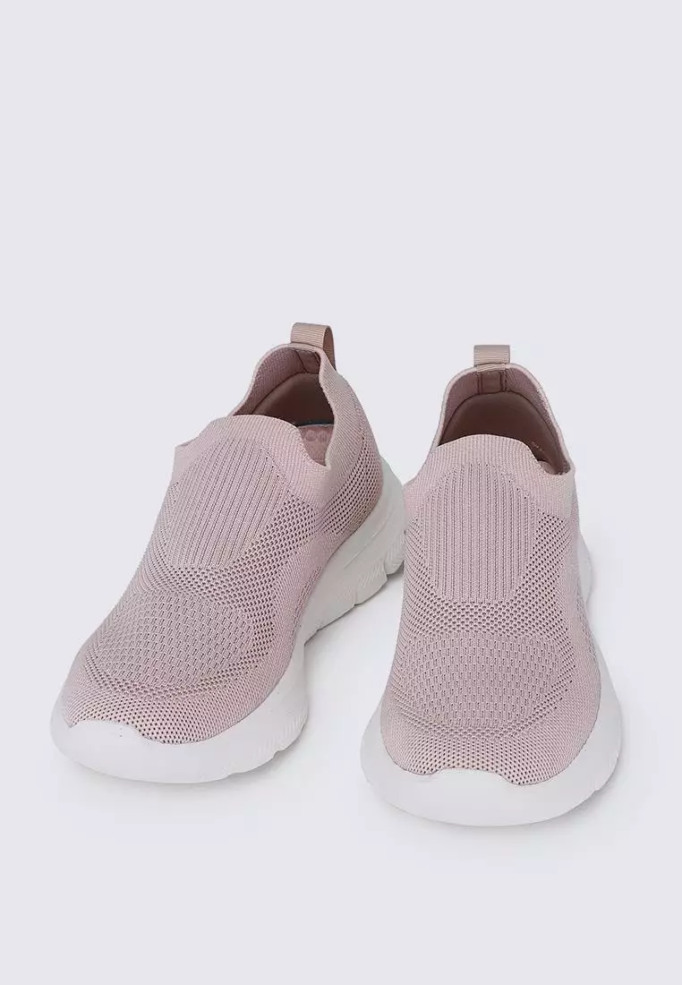 WalkEase Comfy Sneakers In Pink