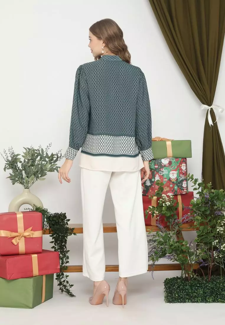 Woman Blouse With Chain Pattern In Emerald Green By Brilliant Girl Warna HIJAU