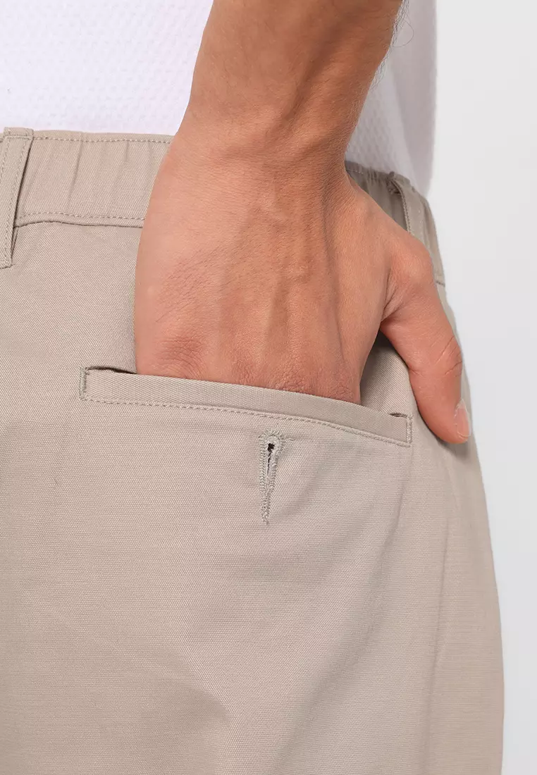 MANZONE - Celana Panjang Pria Relaxed Fit Deva 04 - Grey Warna Grey
