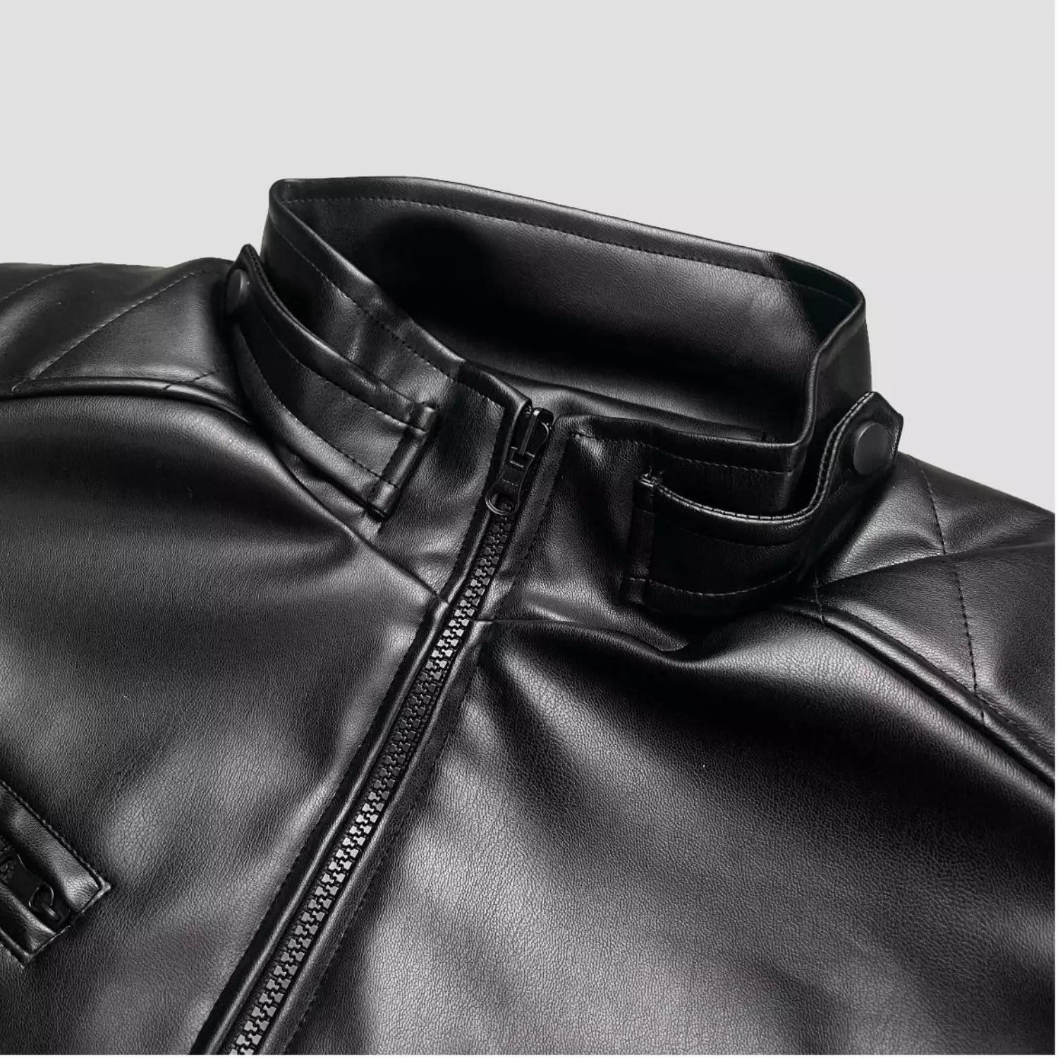 Jaket Kulit Sintetis Multi Pocket