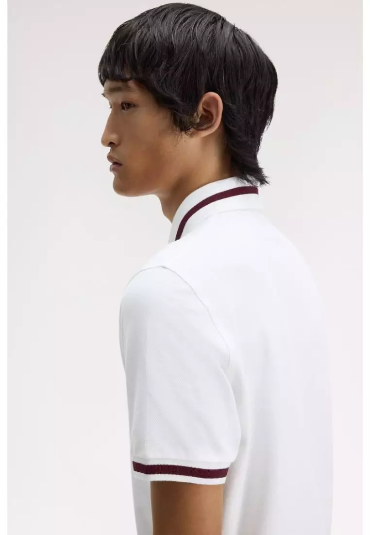 Fred Perry M2 Single Tipped Fred Perry Shirt (White / Maroon)