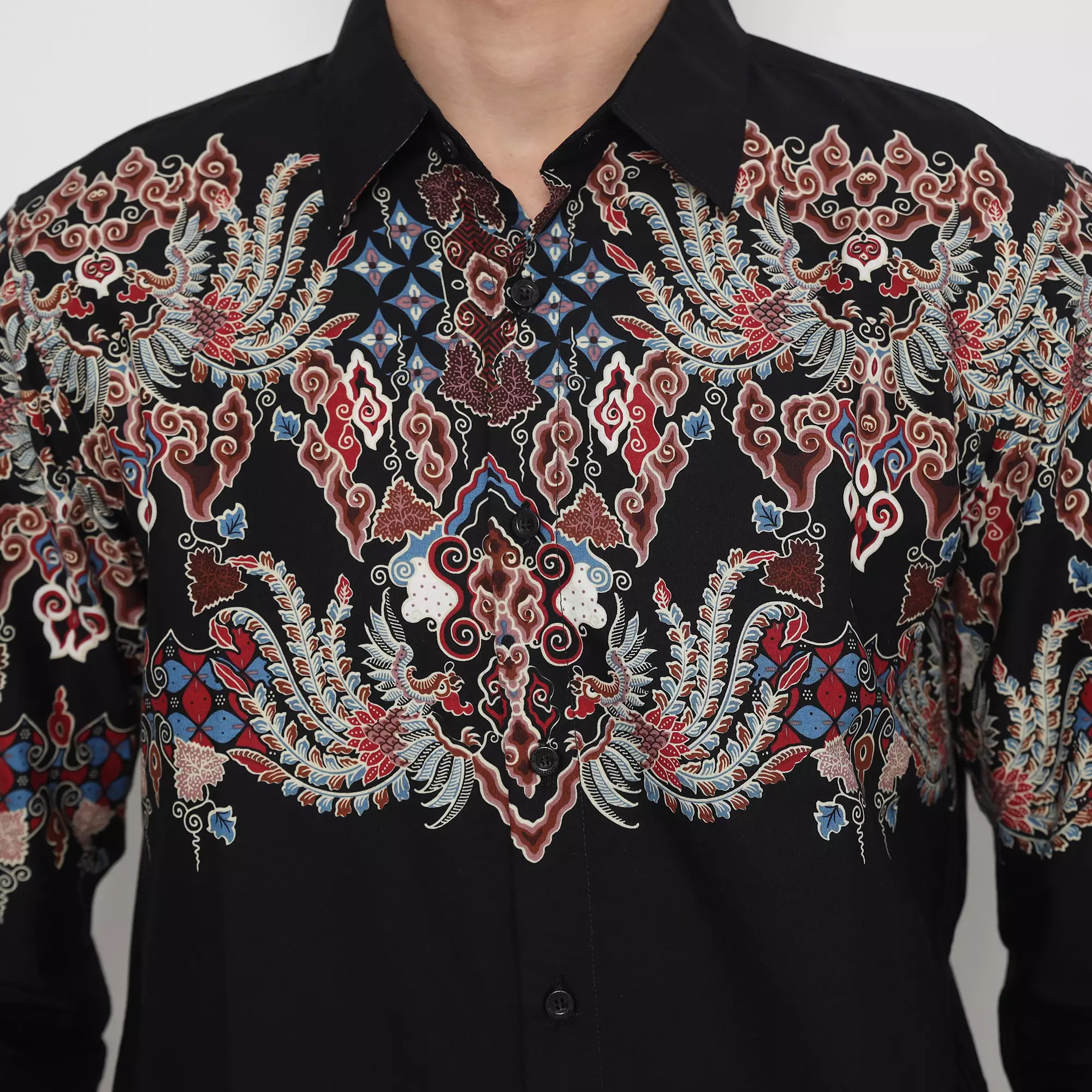 Platini Kemeja Batik Pria Lengan Panjang Katun Hitam 36017