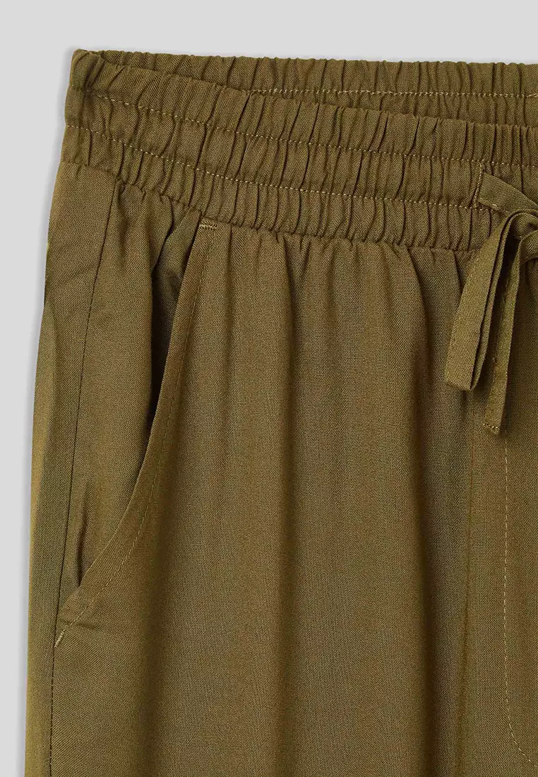 Woman Long Pants