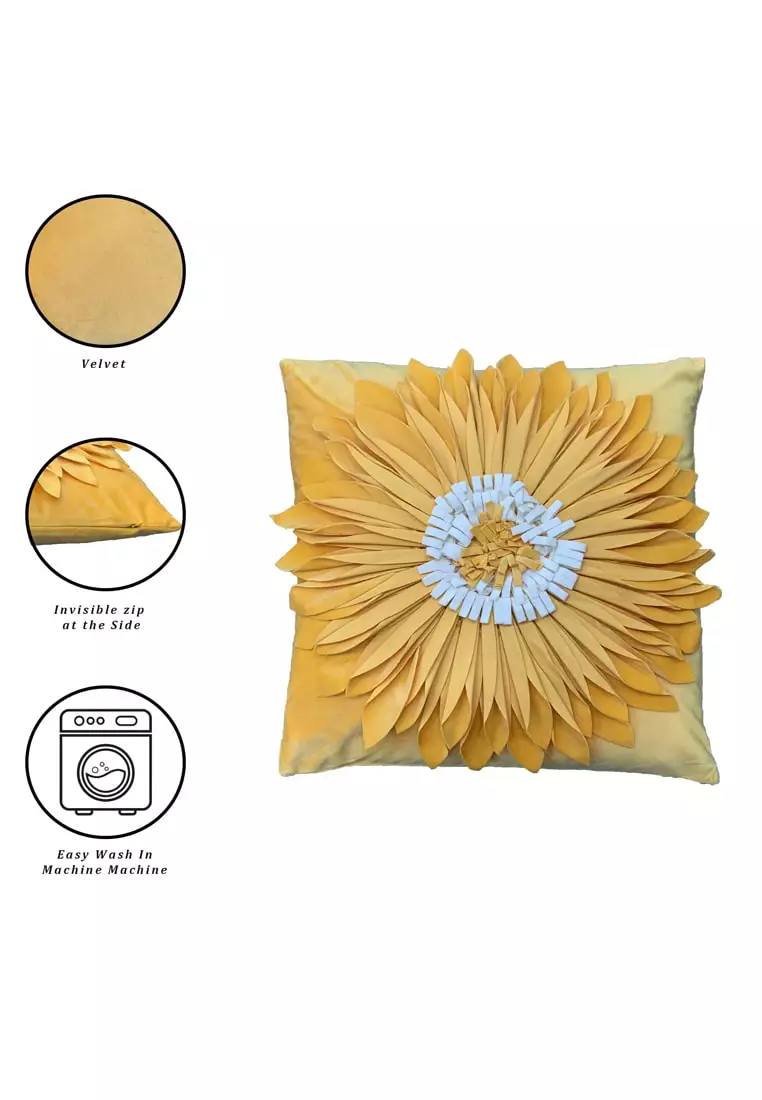 A Sunflower on Black Houndstooth 18 Inch Pillow Cover