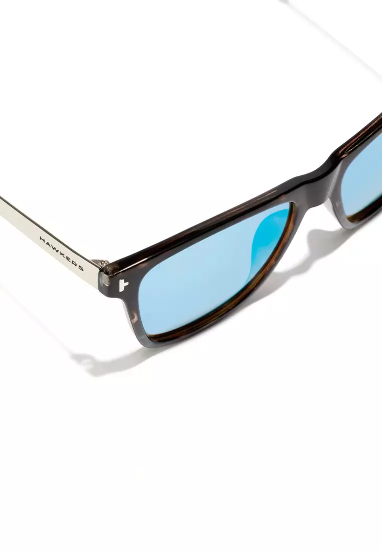 HAWKERS POLARIZED Carey Blue ONE LS METAL Sunglasses for Men and Women, Unisex. UV400 Protection. Official Product designed in Spain