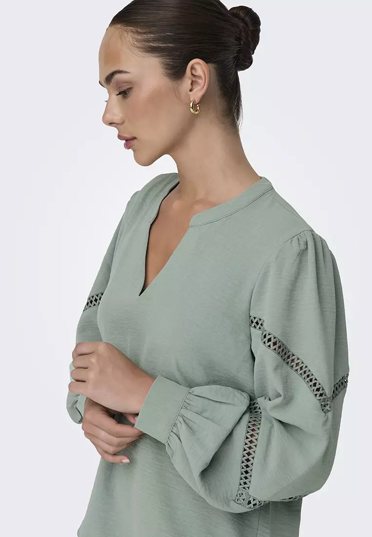 Lion Life Long Sleeve V-Neck Volume Top