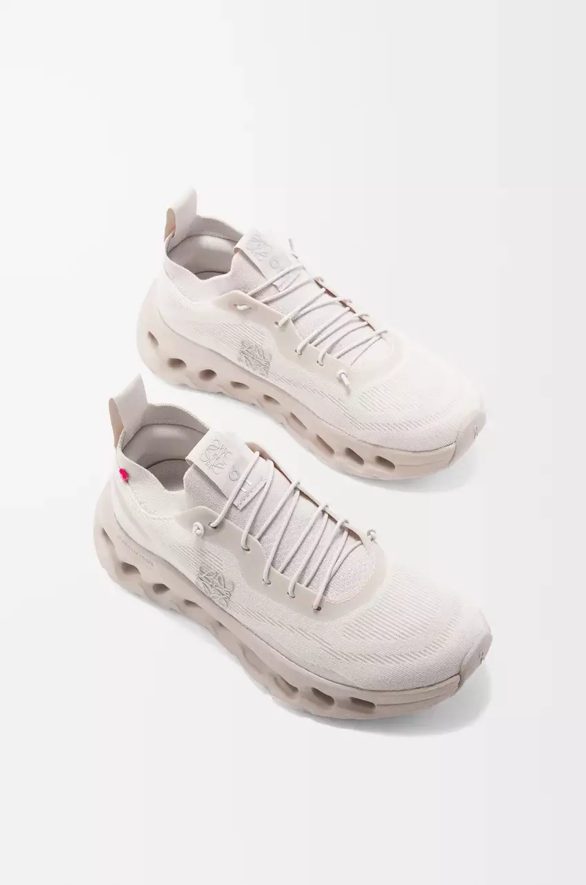 Cloudtilt Sneakers Sand