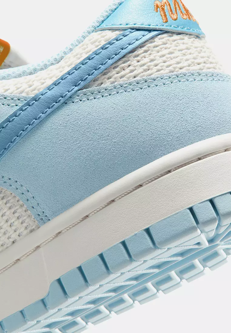 Dunk Low SE Women's Shoes