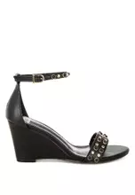 Hitam