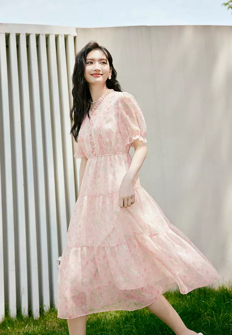 Ruffled Sleeve and Collar Tiered Floral Midi Dress