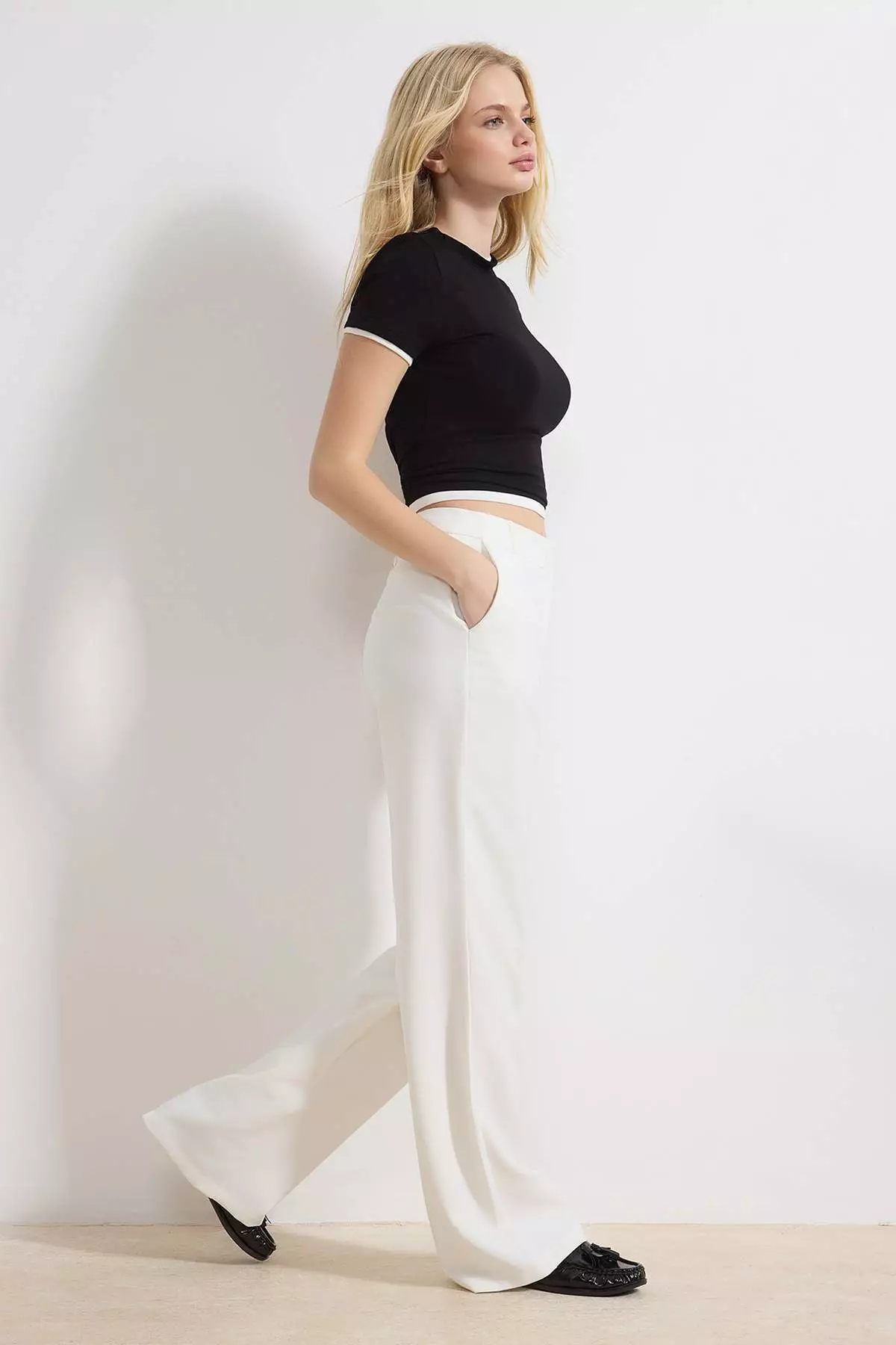 White Wide Leg /Wide Leg Bootcut Woven Fabric Trousers Twoaw21Pl332