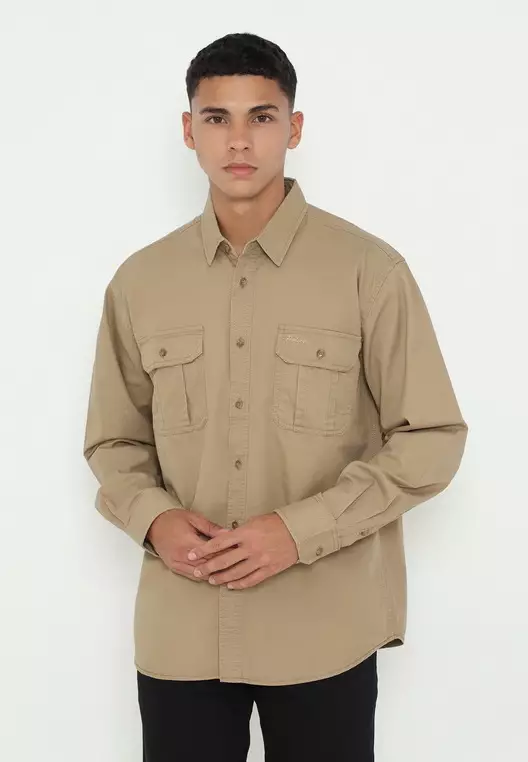 POLICE Kemeja Polos Cotton Kantong Dua Regular Fit Lengan Panjang Pria