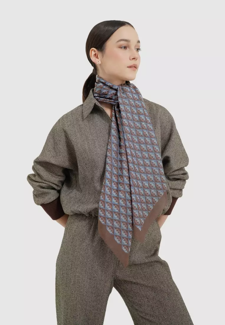 Prism Voile Square - Fuzzy Wuzzy