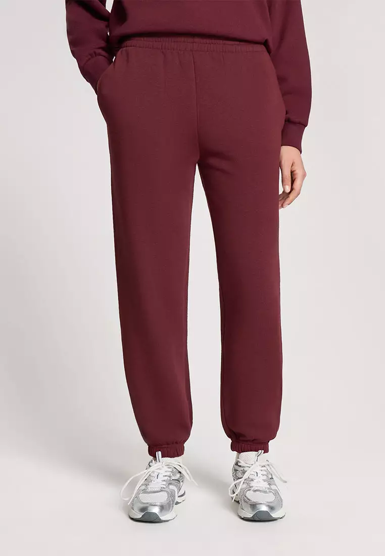 Woman Full-Length Gym Pants