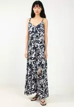 Cloud Dancer/AOP: Signe