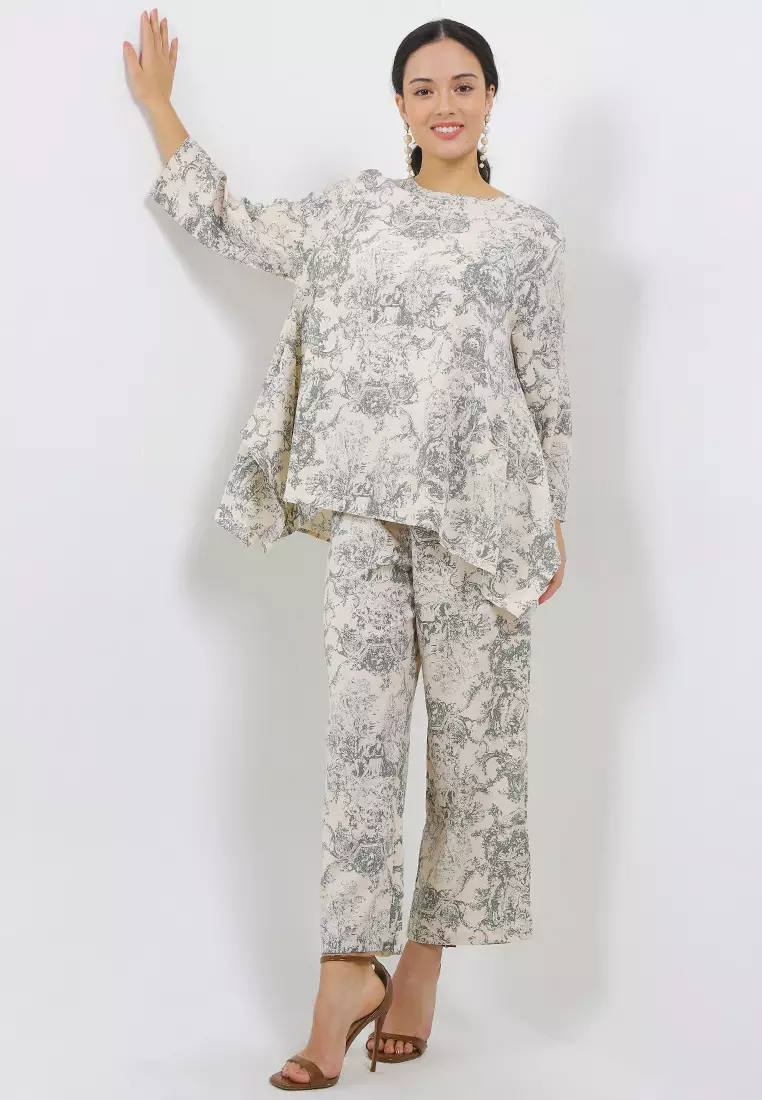 Printed Drapery Blouse