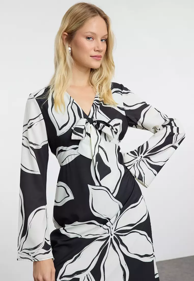 V-Neck Floral Midi Dress