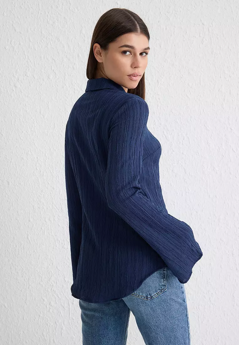 Dark Navy Textured Fitted Waist Woven Shirt TWOSS24GO00002