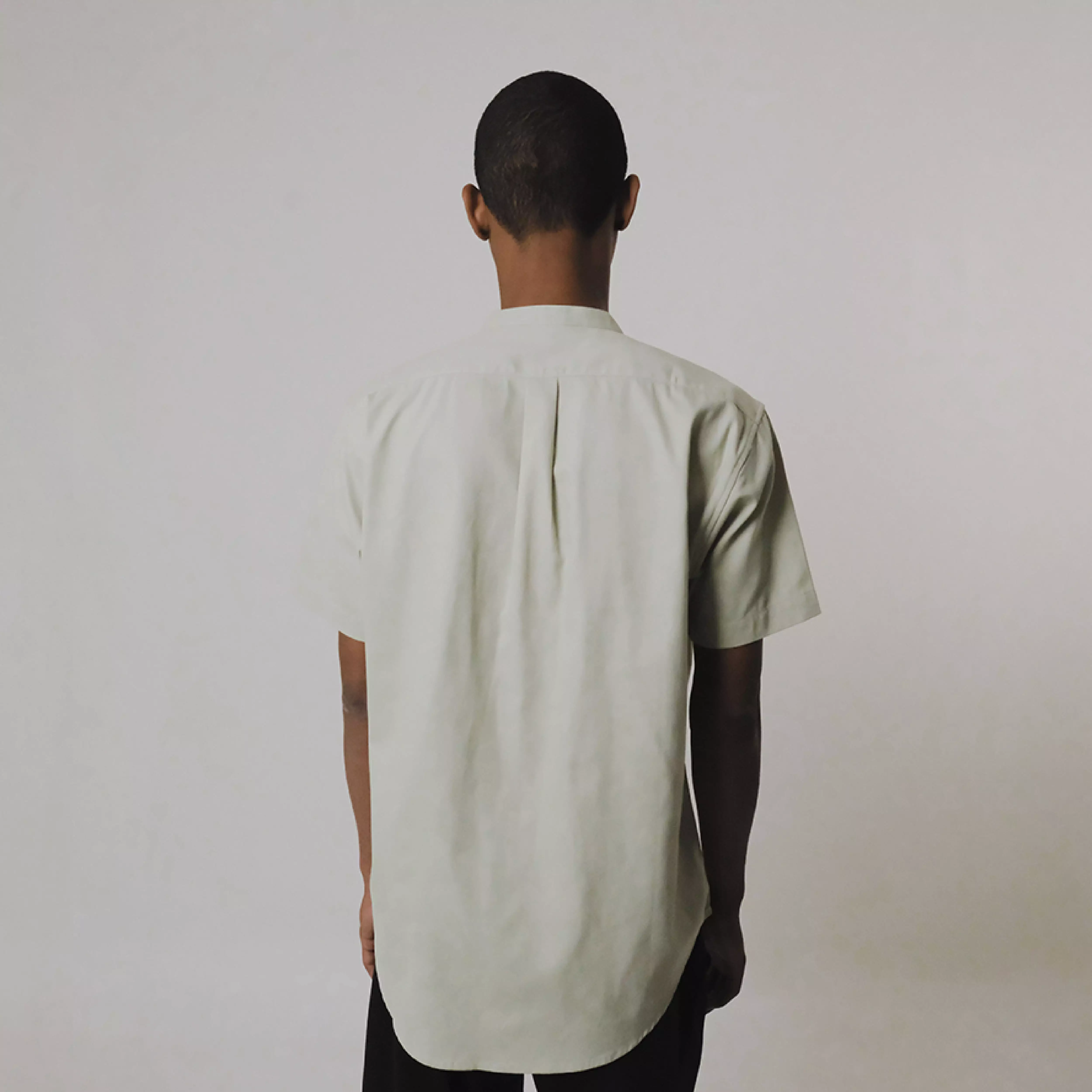 LARUSSO X Rizky Ridho - Form + Focus - Big Size Koko Ultra Soft Lengan Pendek - Artichoke Green