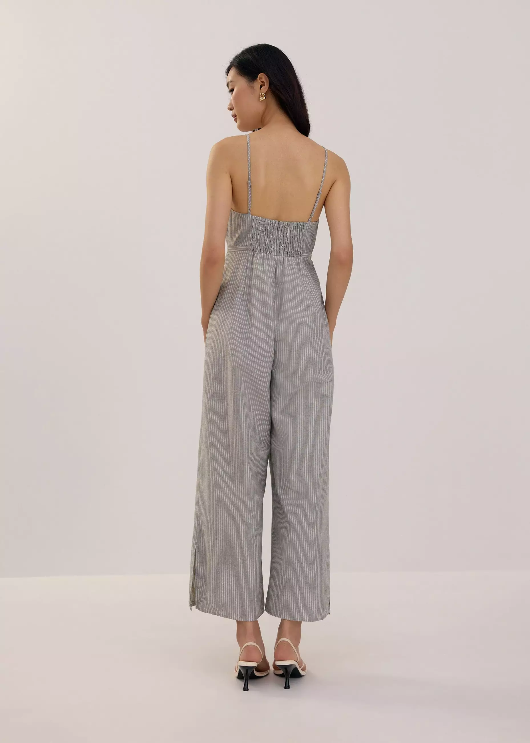 Jumpsuit Wanita - BraFree by LB Plunge Linen Jumpsuit
