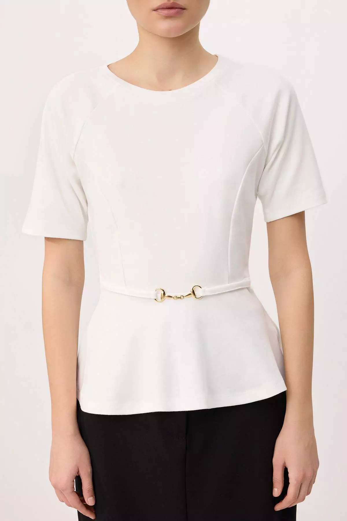 Ecru Peplum Raglan Sleeve Short Sleeve Accessory Detail Interlock Knitted Blouse Twoss26Bz242