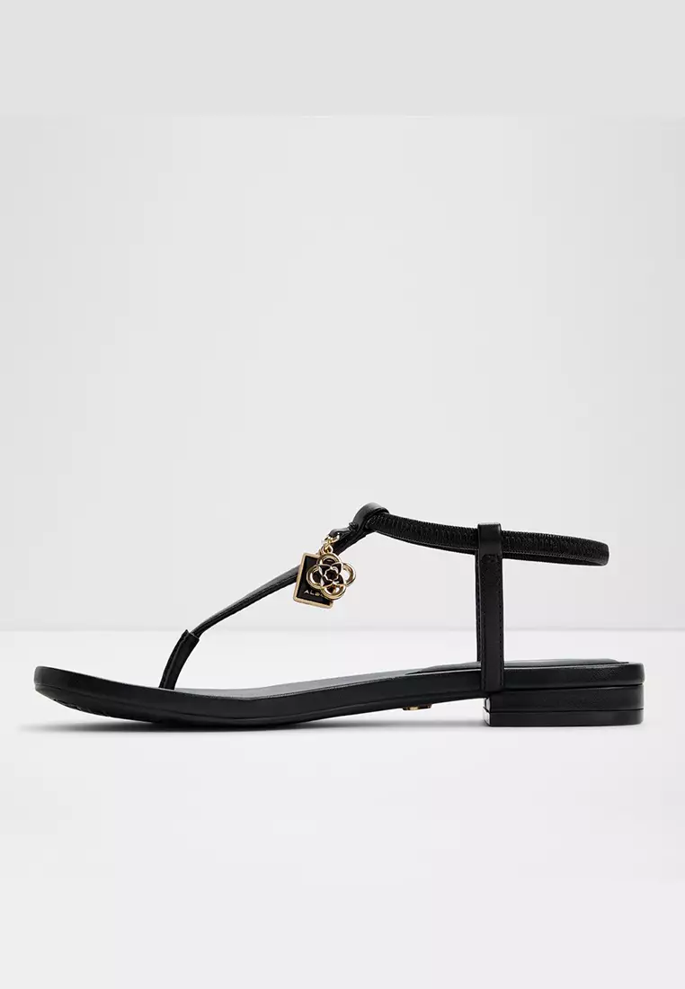 Adwelahar Flat Sandals