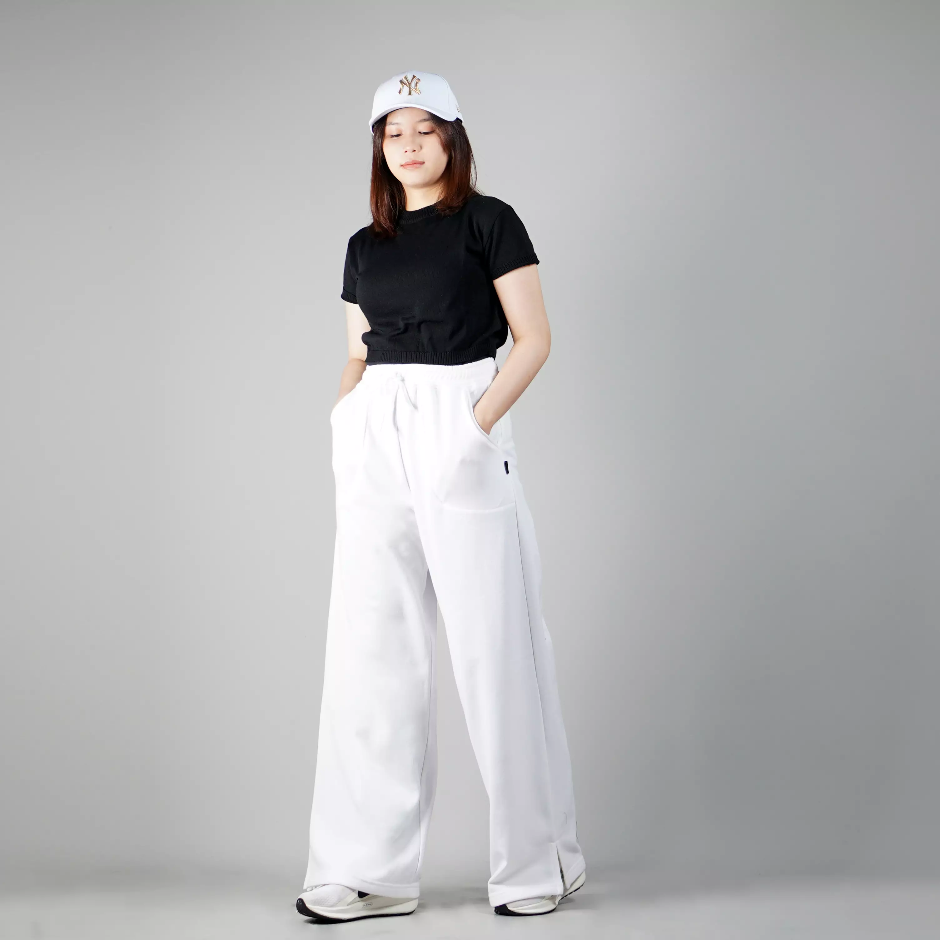 JISOO Celana Panjang Baggy Pants Celana Baggy Loose Pants Wanita - PUTIH