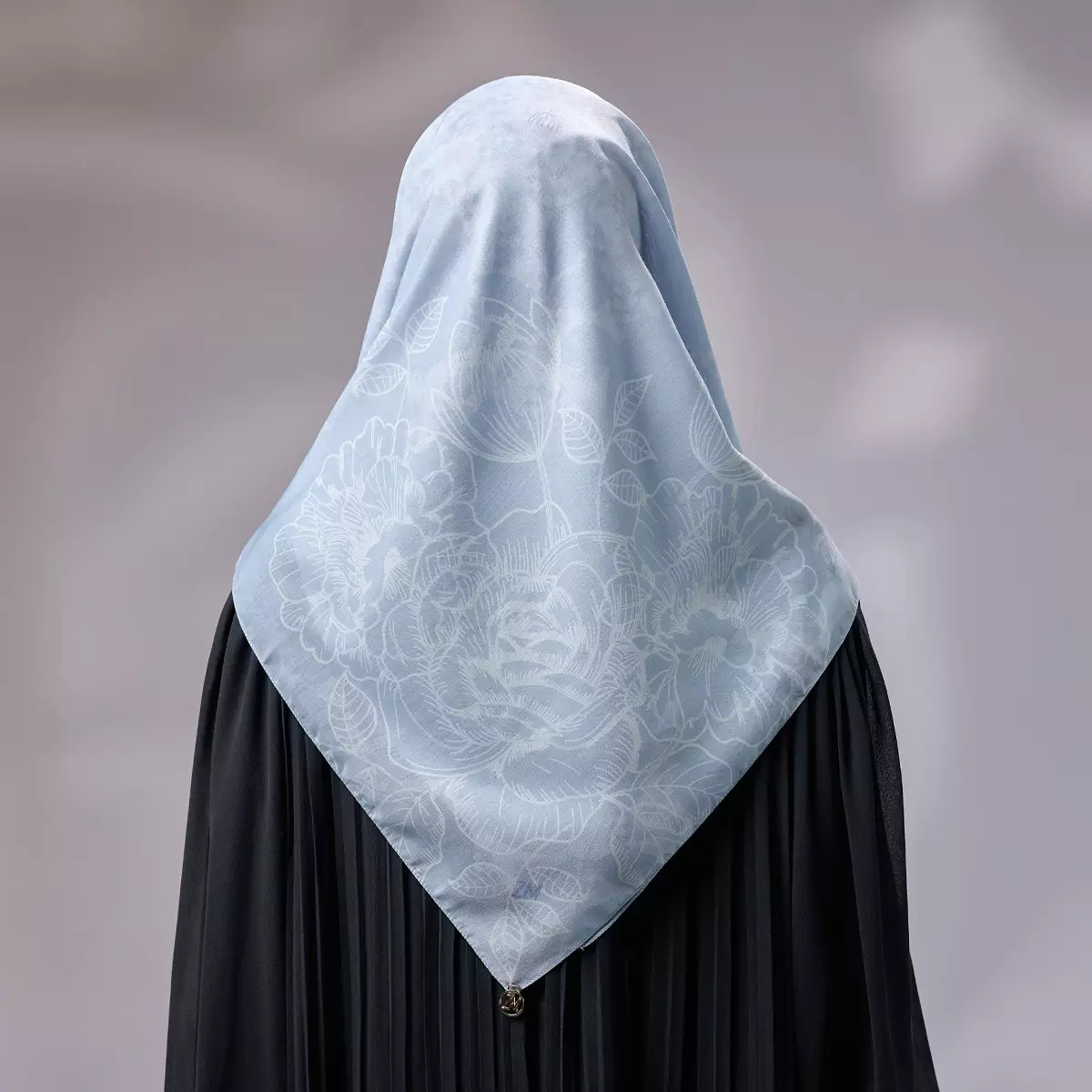 ZM Zaskia Mecca - New Jola Grey Tasdia Voal Scarf Kerudung Segi Empat Wangi Water Splash Ultra Sonic