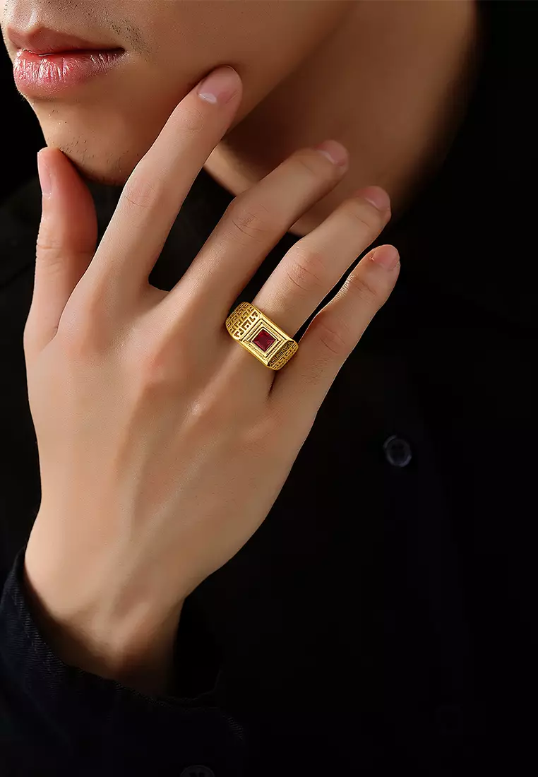 Cincin Pria Red Zircon Cincin Titanium Anti Karat Cincin Cowok