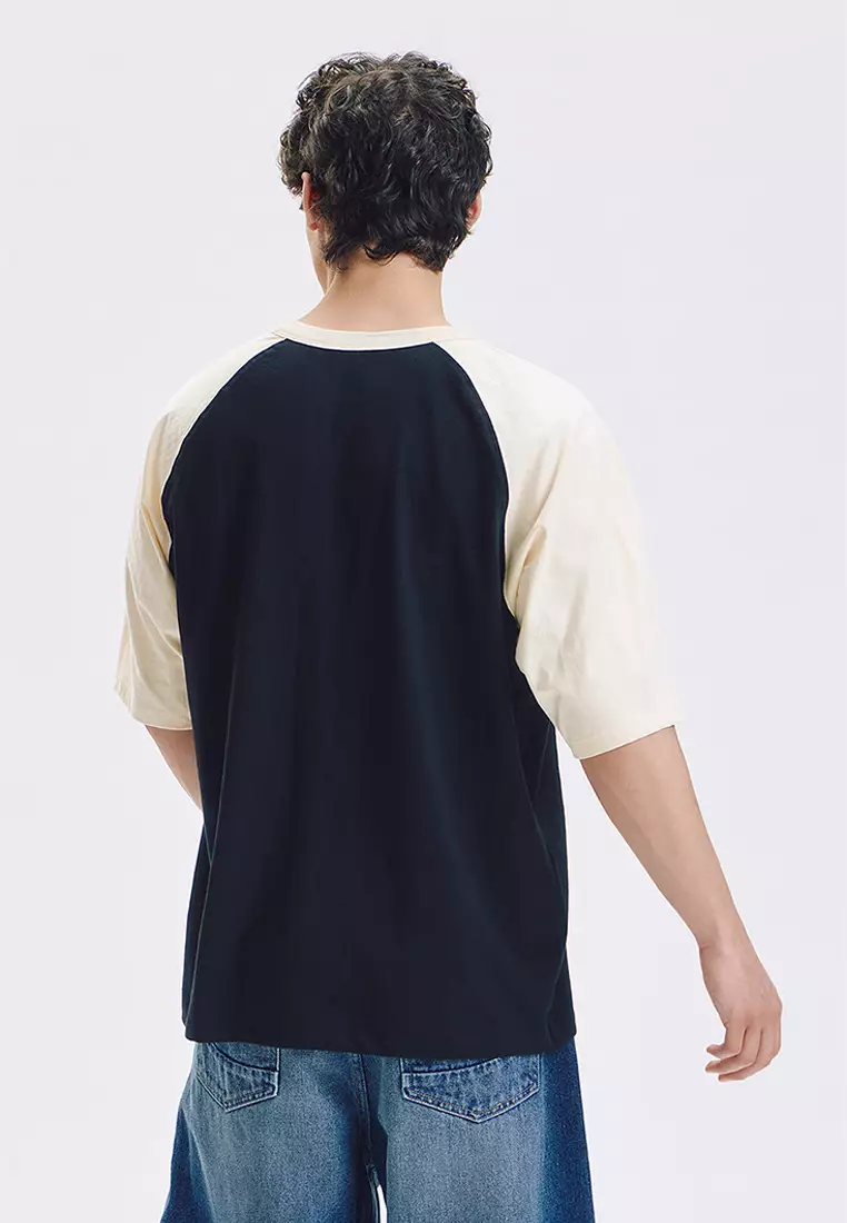 Relaxed Raglan T-shirt