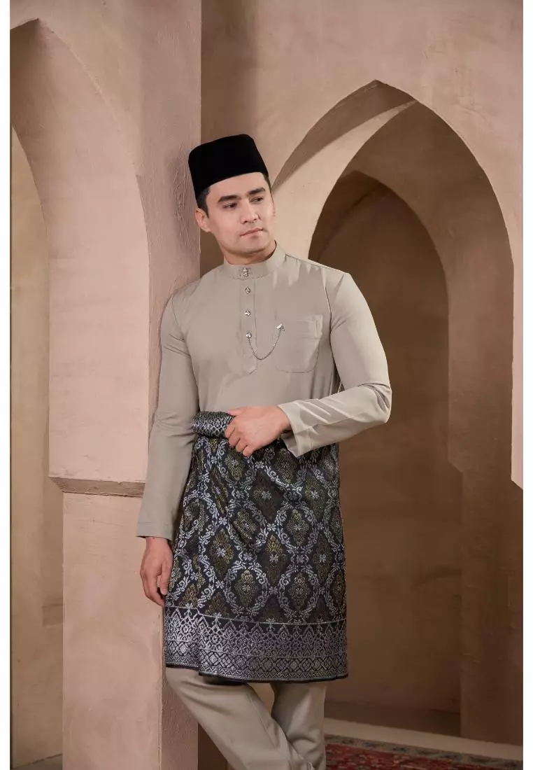 Baju Melayu Mahkota