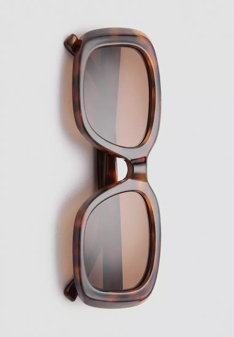 Squared Frame Sunglasses